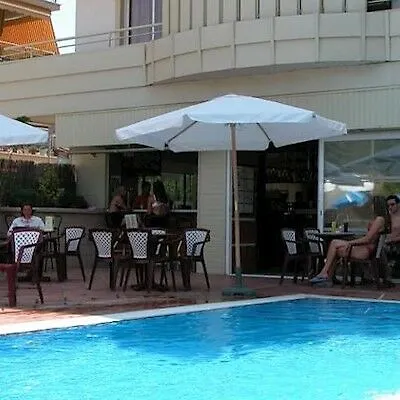 Hotel Htop Summer Sun #htopenjoy Santa Susanna